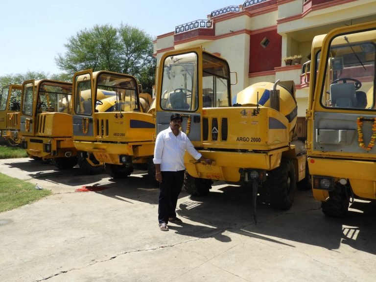Self Loading Concrete Mixer on Rental in Rajasthan